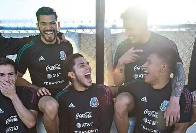 Jes&uacute;s Gallardo agredi&oacute; a Henry Mart&iacute;n en el Am&eacute;rica vs Rayados.