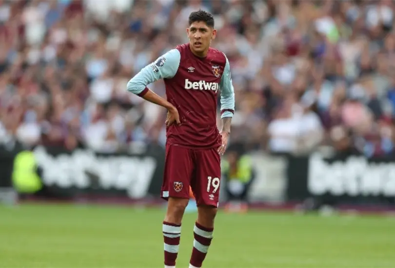 Edson &Aacute;lvarez recibi&oacute; las primeras cr&iacute;ticas de David Moyes que revel&oacute; lo que debe mejorar para los pr&oacute;ximos encuentros.