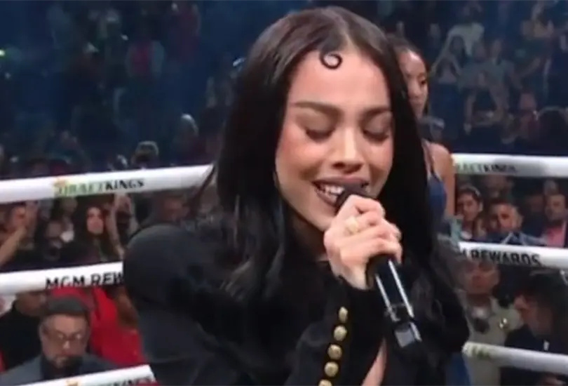 Danna Paola podr&iacute;a tener un multa econ&oacute;mica por alterar el Himno Nacional Mexicano
