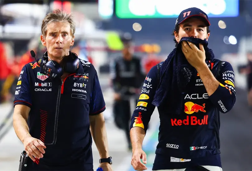Checo P&eacute;rez mostr&oacute; su molestia con Red Bull luego que tuvo un GP de Qatar de pesadilla