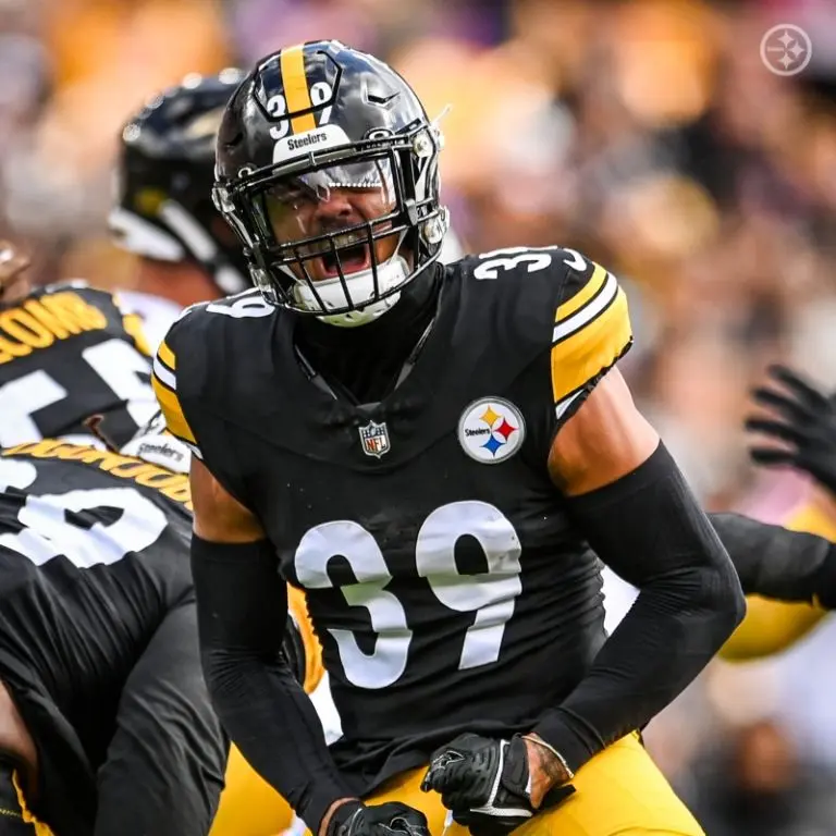 Twitter @steelers