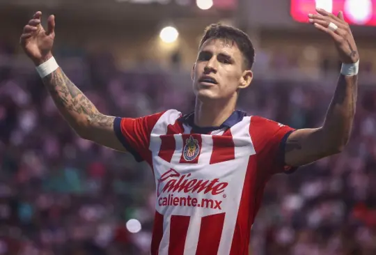 Chicote Calderón reapareción y lanzó un mensaje a Chivas luego que golearon a Atlas