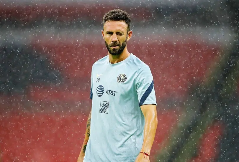 Tras anunciar su retiro del futbol profesional, se anunci&oacute; lo que el Am&eacute;rica se ahorrar&aacute; con el millonario sueldo de Miguel Lay&uacute;n.