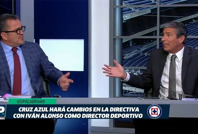 Carlos Hermosillo no dud&oacute; en insultar a Yayo de la Torre cuando discut&iacute;an sobre la crisis que vive Cruz Azul actualmente.