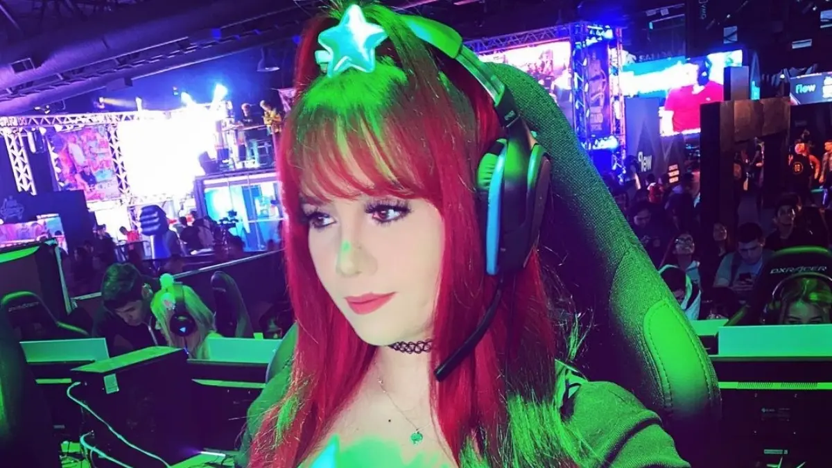 En sus redes sociales presume su vida diaria así como los lugares a donde ha tenido la oportunidad de viajar.