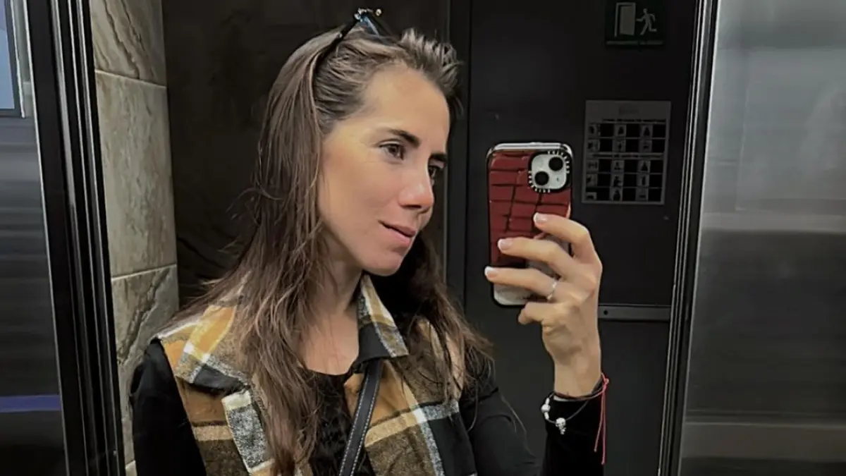 Su presencia tambi&eacute;n es relevante en redes sociales donde ha trabajado con marcas como creadora de contenidos.