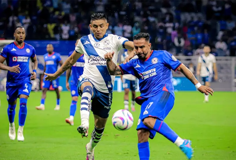 Puebla usó sus redes sociales para burlarse de Cruz Azul tras vencerlos y gracias a ellos clasificar diréctamente a Liguilla. Puebla usó sus redes sociales para burlarse de Cruz Azul tras vencerlos y gracias a ellos clasificar diréctamente a Liguilla.
