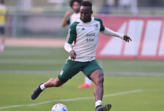 Julián Quiñones hizo su primera promesa a sus compañeros después de que recibió su primera convocatoria con Selección Mexicana.