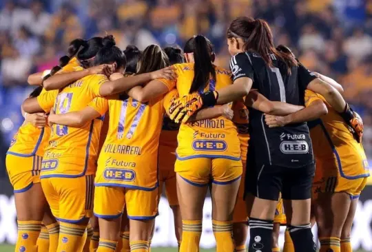 Una futbolista de Tigres Femenil fue víctima de un epic fail por parte de su equipo.