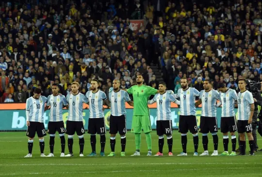 Te presentamos la historial del futbolista que jugó junto a Lionel Messi en la Selección de Argentina y actualmente trabaja conduciendo uber.