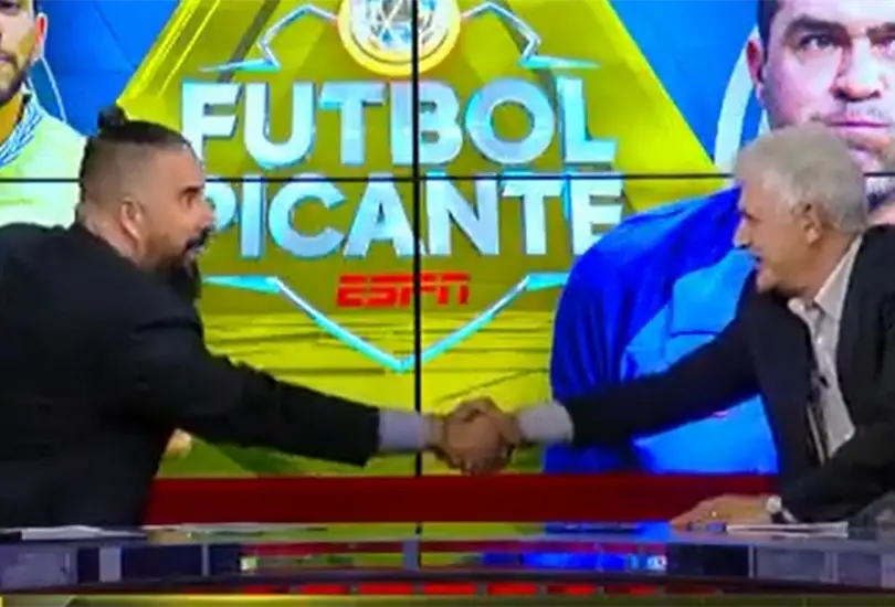 El mundo est&aacute; a al expectativa de la apuesta entre Ricardo Ferretti y &Aacute;lvaro Morales.