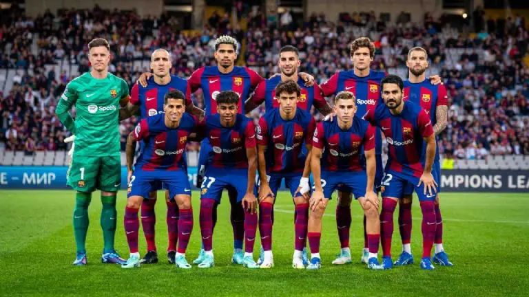 Barcelona fue uno de los líderes de los grupos de la Champions League 2023-24 - Archivo Referee