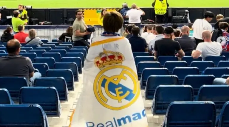 Es un fiel seguidor del Real Madrid. Instagram @pierrealexander10