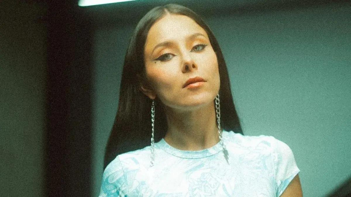 Adem&aacute;s de su trabajo en televisi&oacute;n, tambi&eacute;n ha tenido la oportunidad de ser actriz de teatro en la obra 'Marta tiene un marcapasos'.