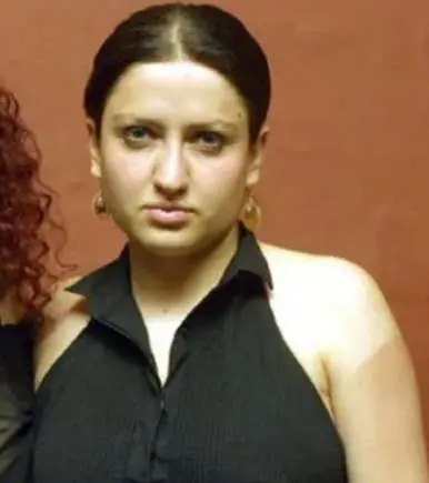 Sin embargo, con el paso del tiempo fue ganando fama en el mundo de la farándula, a pesar de que no se dedica a la música como su papá.