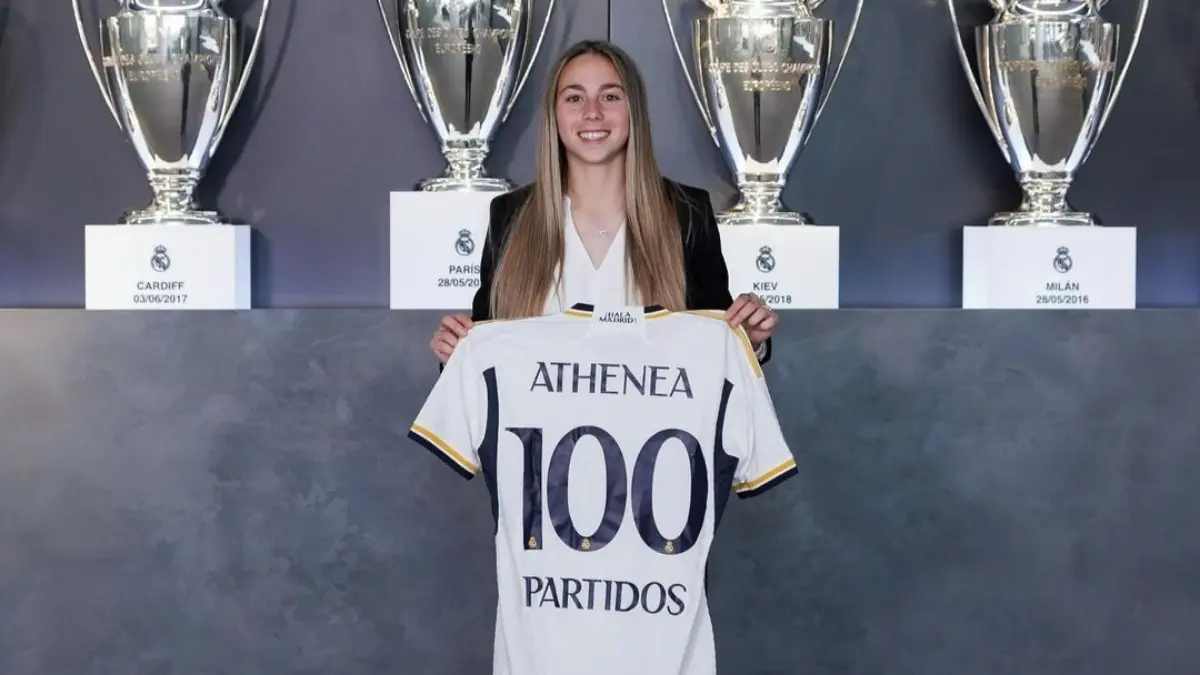 La atacante se convirti&oacute; en la s&eacute;ptima jugadora en alcanzar los 100 partidos con la camiseta blanca que reci&eacute;n comienza su historia.