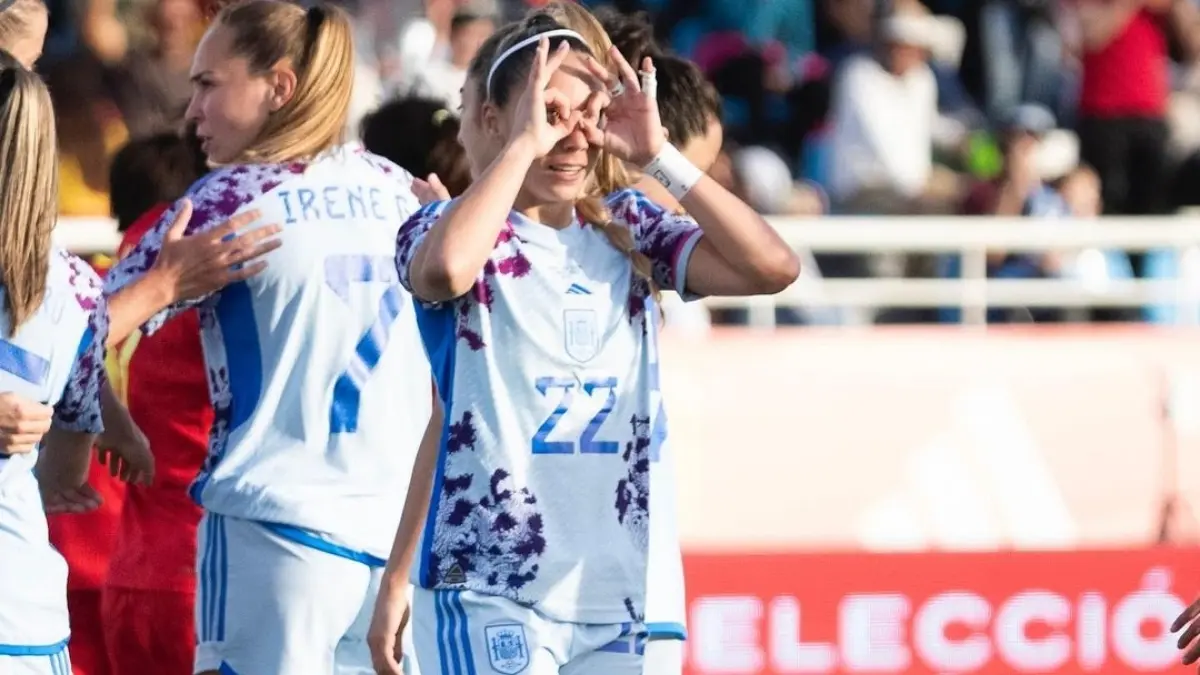 A su corta edad, la futbolista apunta a mantenerse en el m&aacute;s alto nivel en el futuro, &iquest;cu&aacute;l ser&aacute; el l&iacute;mite de Athenea?