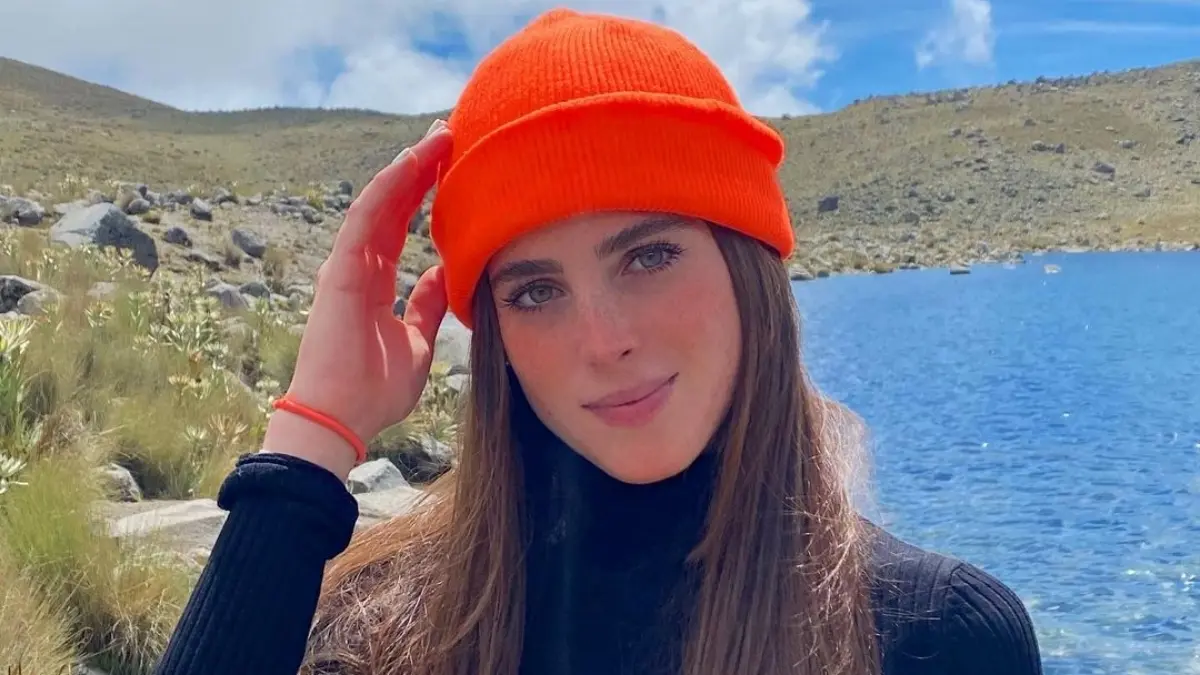 Nació el 19 de mayo del 2000, por lo que ahora tiene 25 años de edad, sólo uno menos que su ahora presunta expareja.