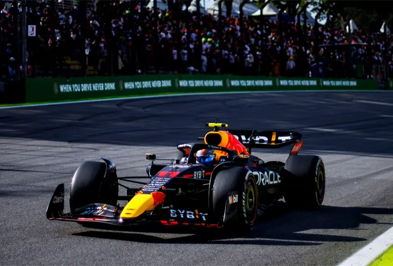 El piloto mexicano tuvo mala suerte en la carrera por la clasificaci&oacute;n, pues termin&oacute; de manera prematura por el mal clima.