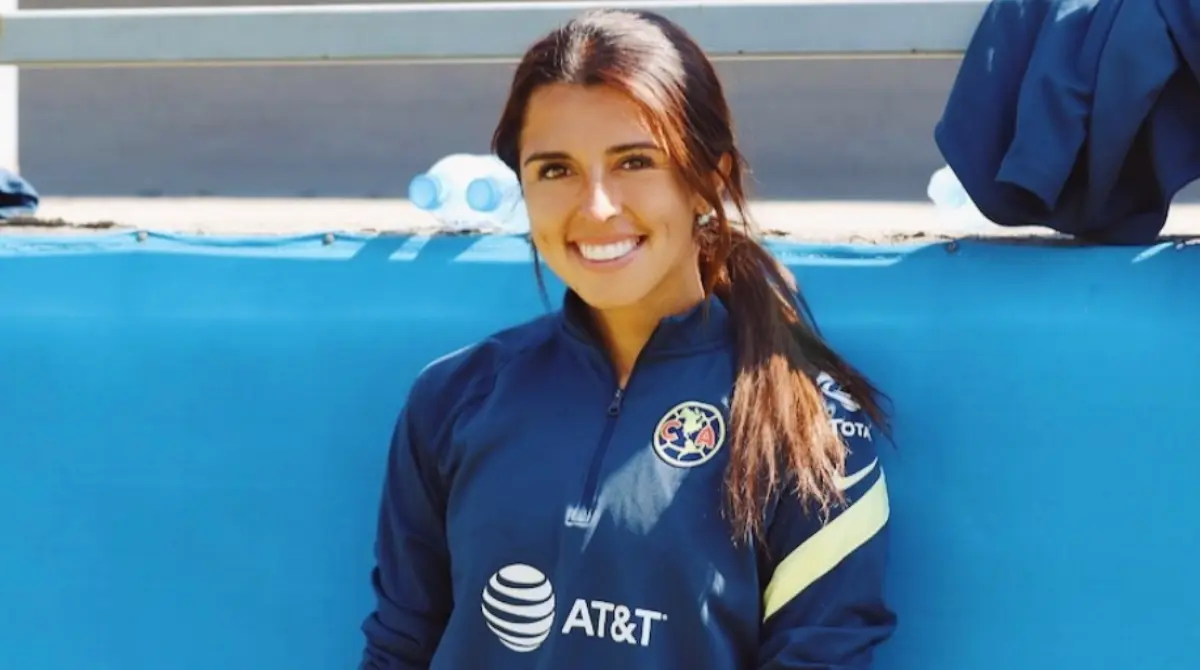 A pesar de convertirse en referente de la Liga MX Femenil en poco tiempo y seguir en las convocatorias de México, dos años después, en 2021, la centrocampista tomó la decisión de retirarse definitivamente del futbol para seguir su sueño de convertirse en comunicadora de deportes y ampliar su camino profesional.