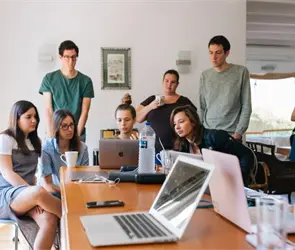 5 Razones por las que hacer una Evaluaci&oacute;n 180 grados en tu negocio