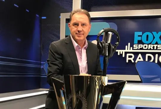 Alex Aguinaga recordó la oferta que recibió de un grande de Europa cuando jugaba en Necaxa Alex Aguinaga recordó la oferta que recibió de un grande de Europa cuando jugaba en Necaxa