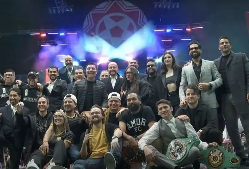 Pese a que en la Arena M&eacute;xico hubo varias sorpresas, los usuarios se quejaron de la mala producci&oacute;n del draft.