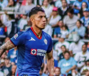 Cruz Azul usaría a Carlos Salcedo para "intercambio" por una estrella de la Liga MX