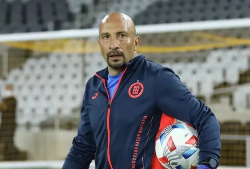 El ex director deportivo de la M&aacute;quina dej&oacute; claro que sus salidas de Cruz Azul no han sido como las pintan 