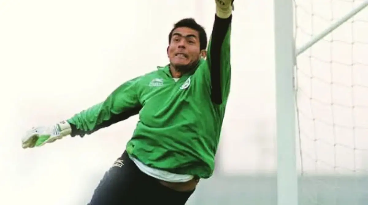 En 2008, durante una concentración con la Selección Mexicana en Estados Unidos, Oswaldo Sánchez fue detenido no precisamente por estar alcoholizado, sino más bien por armar una fiesta en el hotel.