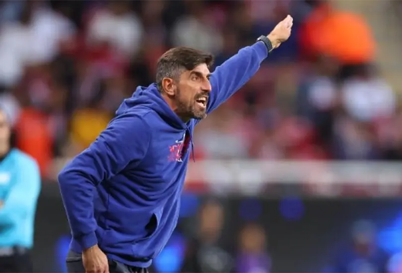 Veljko Paunovic termin&oacute; por renunciar a Chivas.
