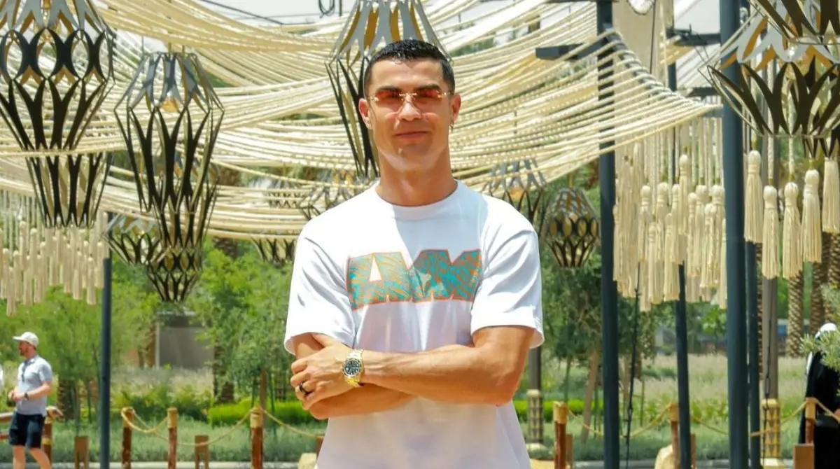 El proyecto del que es Cristiano Ronaldo es socio cuenta con música en vivo, además de que en la azotea hay una terraza con DJ por las noches.