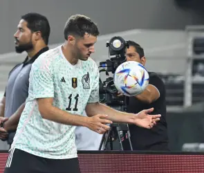 Miguel Layún y exdirectivo de la FMF justifican a Santiago Giménez por su polémico gesto vs Panamá