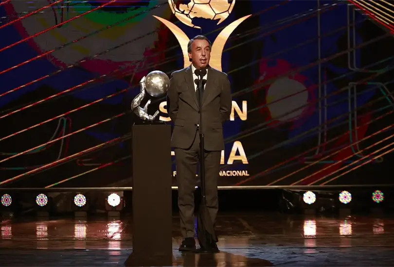 Emilio Azc&aacute;rraga mand&oacute; una advertencia a los jugadores del Am&eacute;rica