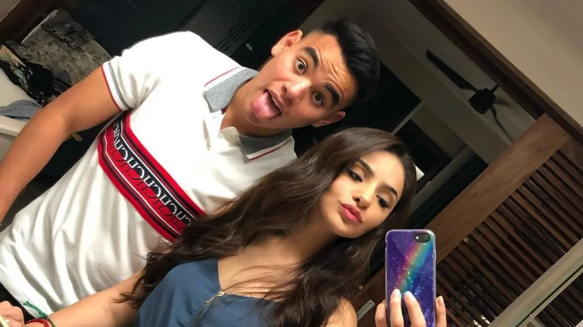 Desde que confirmaron su relaci&oacute;n, han compartido decenas de fotograf&iacute;as en las que sus seguidores elogian su amor.