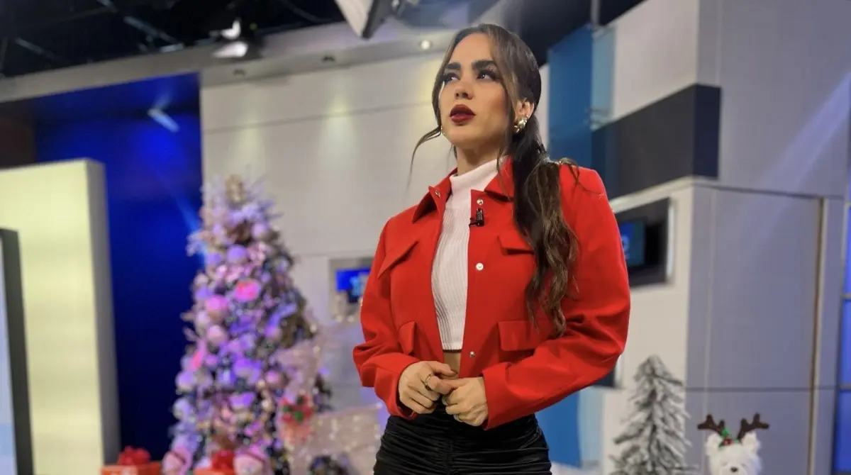 Jaquelin Ainley se hizo viral al protagonizar un momento inusual en las pantallas de Multimedios a la hora de dar su reporte del clima.