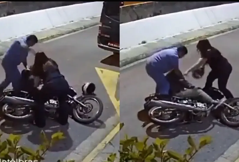 Una mujer se hizo viral por propinar cascazos a un ratero. Una mujer se hizo viral por propinar cascazos a un ratero.