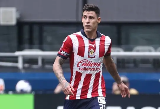 Chicote Calderón se despidió de Chivas luego de su paso con el equipo Chicote Calderón se despidió de Chivas luego de su paso con el equipo
