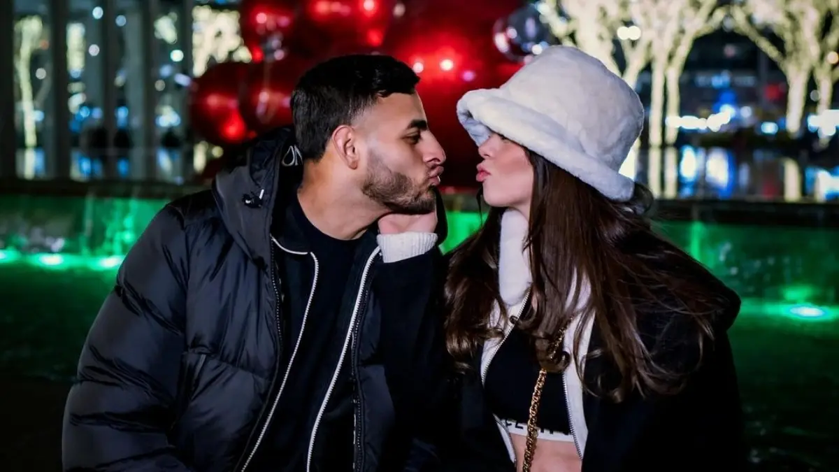 La pareja no pierde ninguna oportunidad de presumir en redes sociales todo el tiempo que comparten juntos.