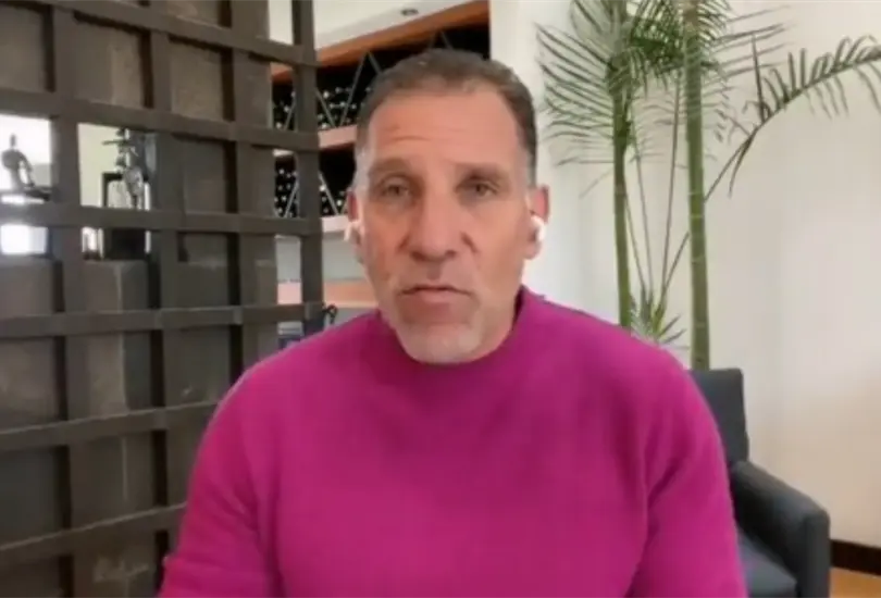 Alberto García Aspe tundió a los directivos mexicanos por los cambios que están realizando con la Selección Mexicana. Alberto García Aspe tundió a los directivos mexicanos por los cambios que están realizando con la Selección Mexicana.