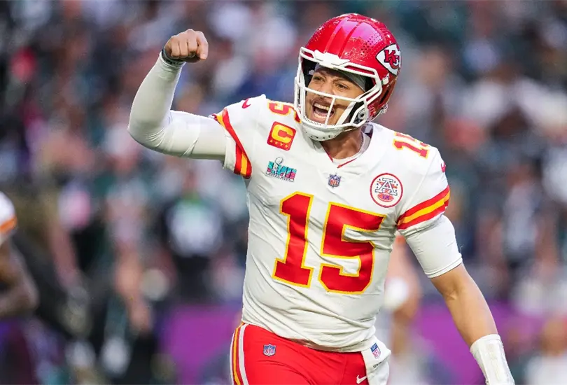 Patrick Mahomes encabez&oacute; la remontada de los Kansas City Chiefs en el Super Bowl LVII