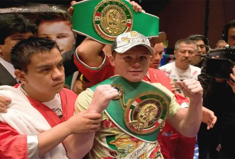 Sa&uacute;l Canelo &Aacute;lvarez tiene una trayectoria que comenz&oacute; con muchas dificultades, pero gracias a eso se convirti&oacute; en campe&oacute;n mundial.