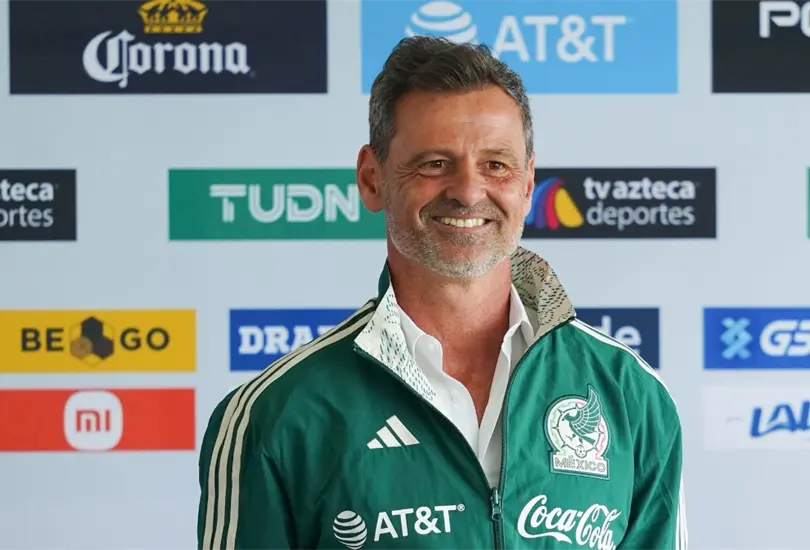 Diego Cocca asisti&oacute; al partido de Chivas, donde mand&oacute; un mensaje luego de ser abucheado