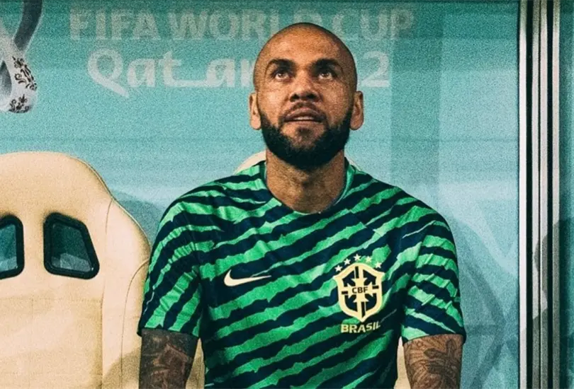 Un prisionero reveló el día a día de Dani Alves en la prisión de Barcelona. Un prisionero reveló el día a día de Dani Alves en la prisión de Barcelona.