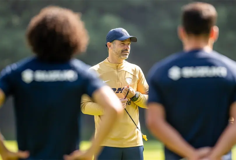 Los malos resultados de Pumas habr&iacute;an orillado a los Pumas a buscar el reemplazo de Rafae Puente y ya habr&iacute;a dos candidatos. 