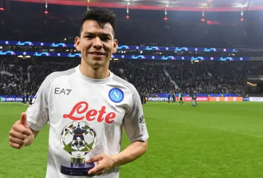 El Chucky Lozano fue la figura del Napoli en el duelo que sostuvieron ante los alemanes.  