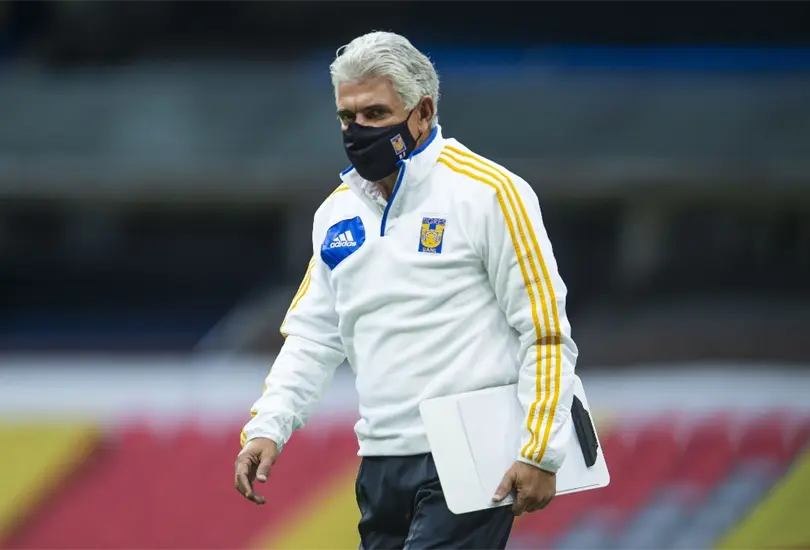 Tuca Ferretti sorprendi&oacute; a todos con su reacci&oacute;n al saber que le falta dirigir al Am&eacute;rica