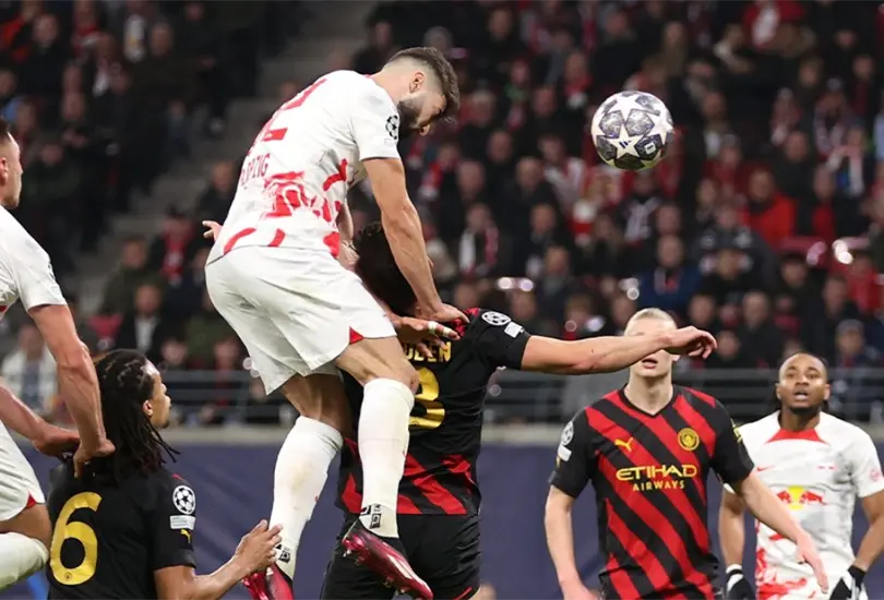 Josko Gvardiol se convirtió en el héroe para el Leipzig luego de que empatara el encuentro ante el Manchester City que complica su pase a cuartos de final. Josko Gvardiol se convirtió en el héroe para el Leipzig luego de que empatara el encuentro ante el Manchester City que complica su pase a cuartos de final.