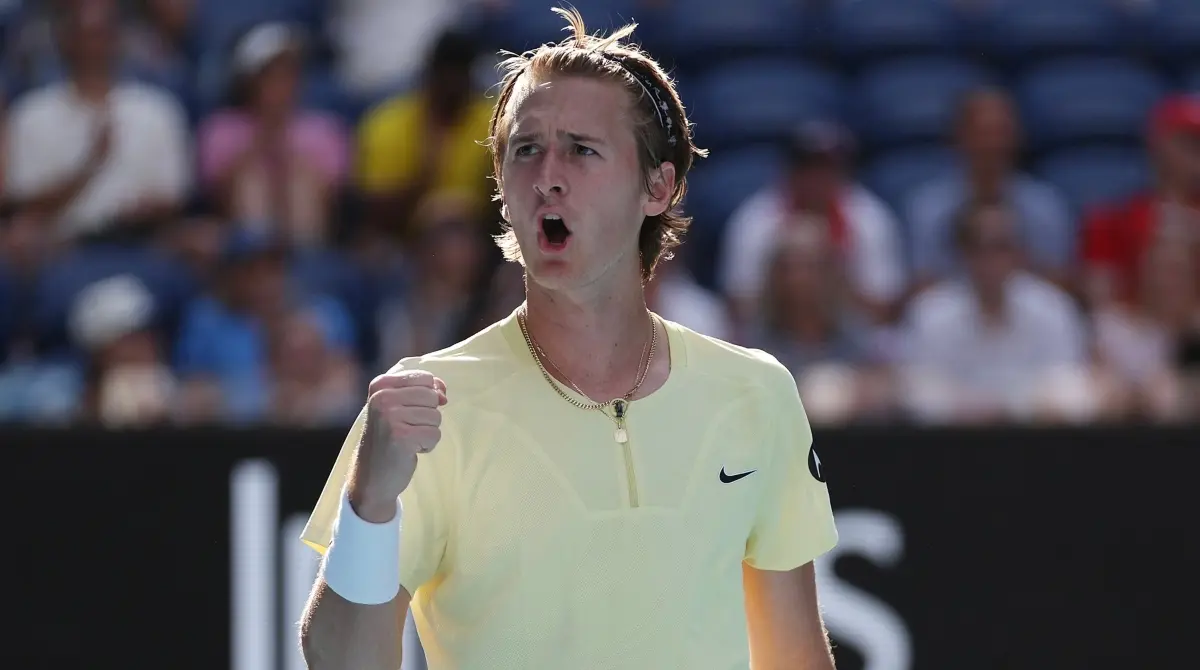 Sebastián Korda es otra de las jóvenes figuras que va en ascenso y con potencial para ser el mejor del mundo, por lo que no se puede dejar de lado al estadounidense 26 del mundo.