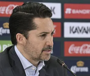 Yon de Luisa presenta su renuncia como presidente de la FMF